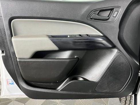 Used 2021 Chevrolet Colorado W/T w/ WT Convenience Package RWD image 20
