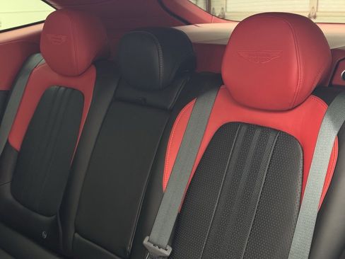 Used 2025 Aston Martin DBX 707 image 14