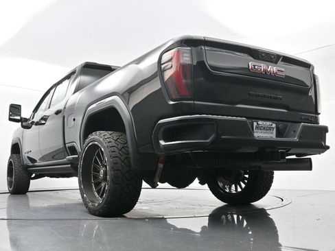 Used 2024 GMC Sierra 2500 AT4 w/ AT4 Premium Plus Package AWD/4WD image 49