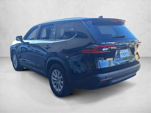 Used 2025 Toyota Grand Highlander FWD image 7
