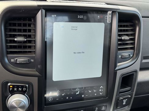 Used 2017 RAM 1500 Laramie w/ Convenience Group image 28