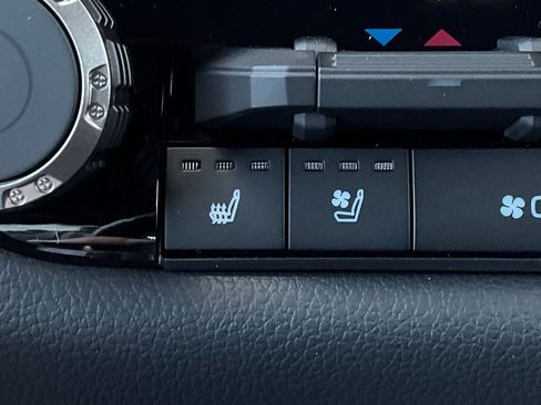 New 2026 Toyota Tundra Limited image 28