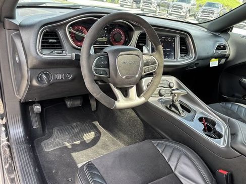 Used 2019 Dodge Challenger SRT Hellcat Redeye RWD image 16