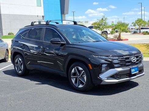 Certified 2025 Hyundai Tucson SEL FWD image 7