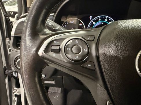 Used 2018 Buick Envision Premium w/ Driver Confidence Package image 13