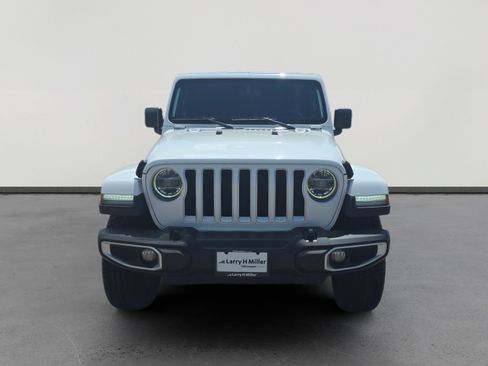 Used 2020 Jeep Wrangler Unlimited Sahara AWD/4WD image 8
