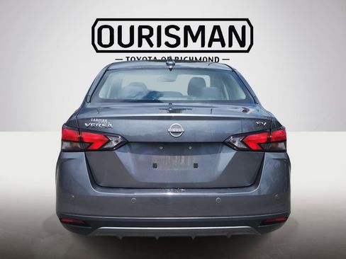 Used 2023 Nissan Versa SV FWD image 6
