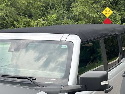 Used 2022 Ford Bronco Wildtrak AWD/4WD image 23