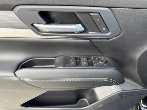 New 2026 GMC Terrain Elevation AWD/4WD image 30