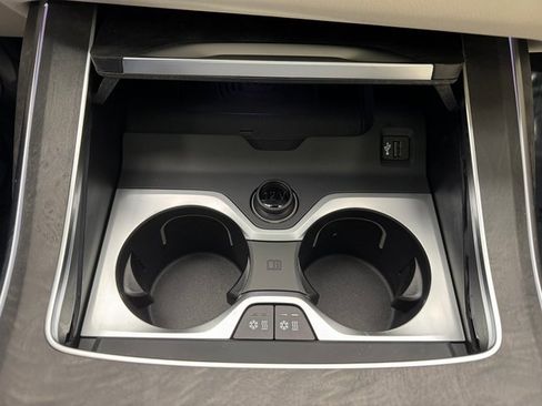 New 2026 BMW X7 xDrive40i w/ Executive Package image 18
