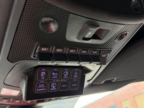 Used 2018 Ford F150 Raptor w/ Equipment Group 802A Luxury image 24