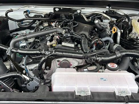 New 2025 Toyota Tacoma TRD Off-Road image 32