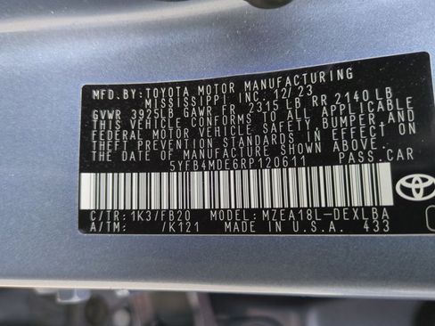 Used 2024 Toyota Corolla LE FWD image 15