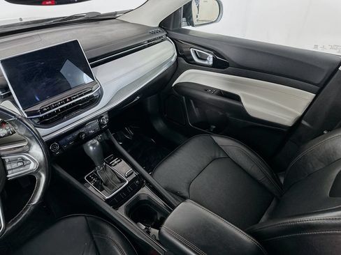 Certified 2022 Jeep Compass Limited AWD/4WD image 32