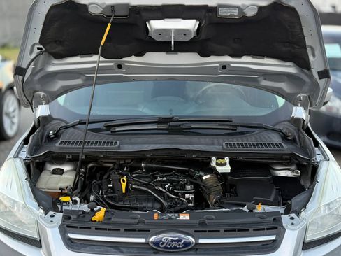 Used 2014 Ford Escape SE FWD image 28