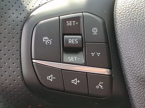 Used 2023 Ford Escape ST-Line w/ Tech Pack #1 AWD/4WD image 21