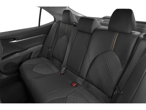 Used 2020 Toyota Camry XLE image 18