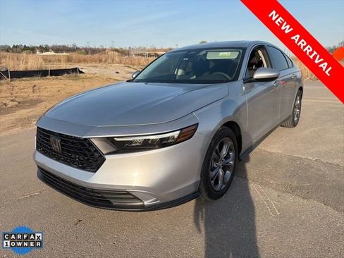 Used 2024 Honda Accord EX image 7