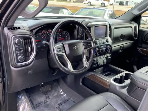Used 2019 Chevrolet Silverado 1500 RST w/ All-Star Edition image 16