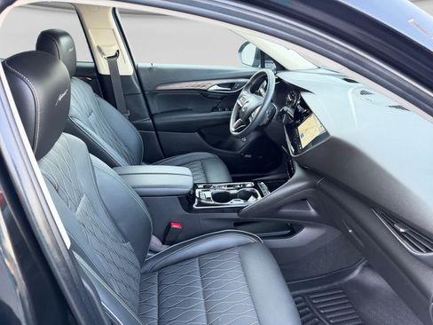 Used 2023 Buick Envision Avenir FWD image 16