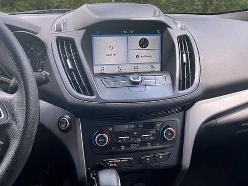 Used 2019 Ford Escape SE AWD/4WD image 9