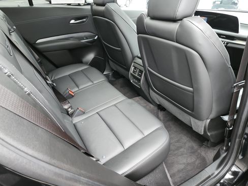 Used 2024 Cadillac XT4 Premium Luxury image 25