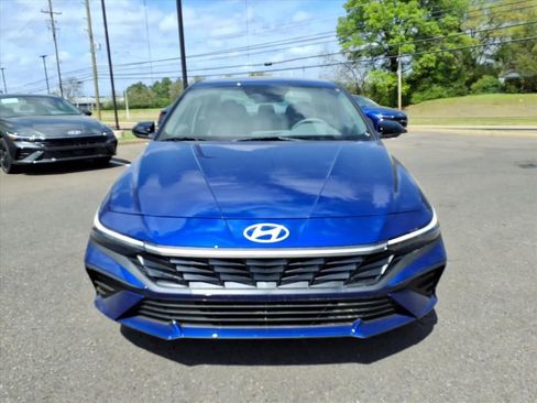 New 2026 Hyundai Elantra Sport image 21