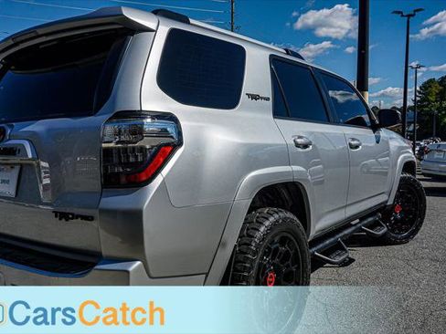 Used 2019 Toyota 4Runner SR5 image 6