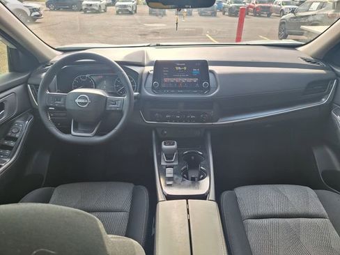 Certified 2026 Nissan Rogue SV image 11