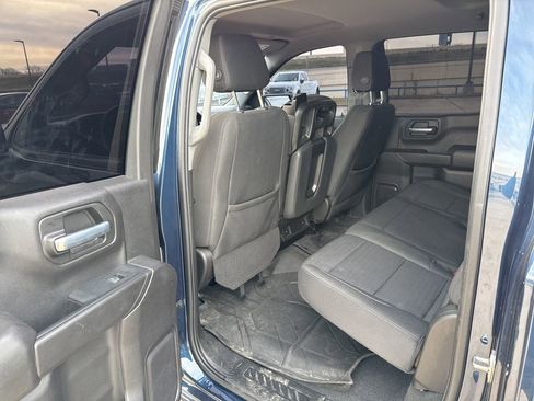 Used 2022 Chevrolet Silverado 1500 Custom image 6