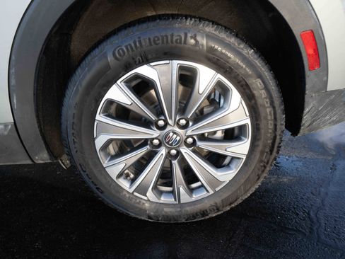 Used 2024 Buick Envision Preferred image 30