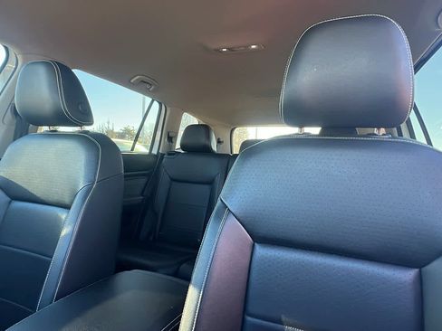 Used 2022 Volkswagen Atlas SE image 11