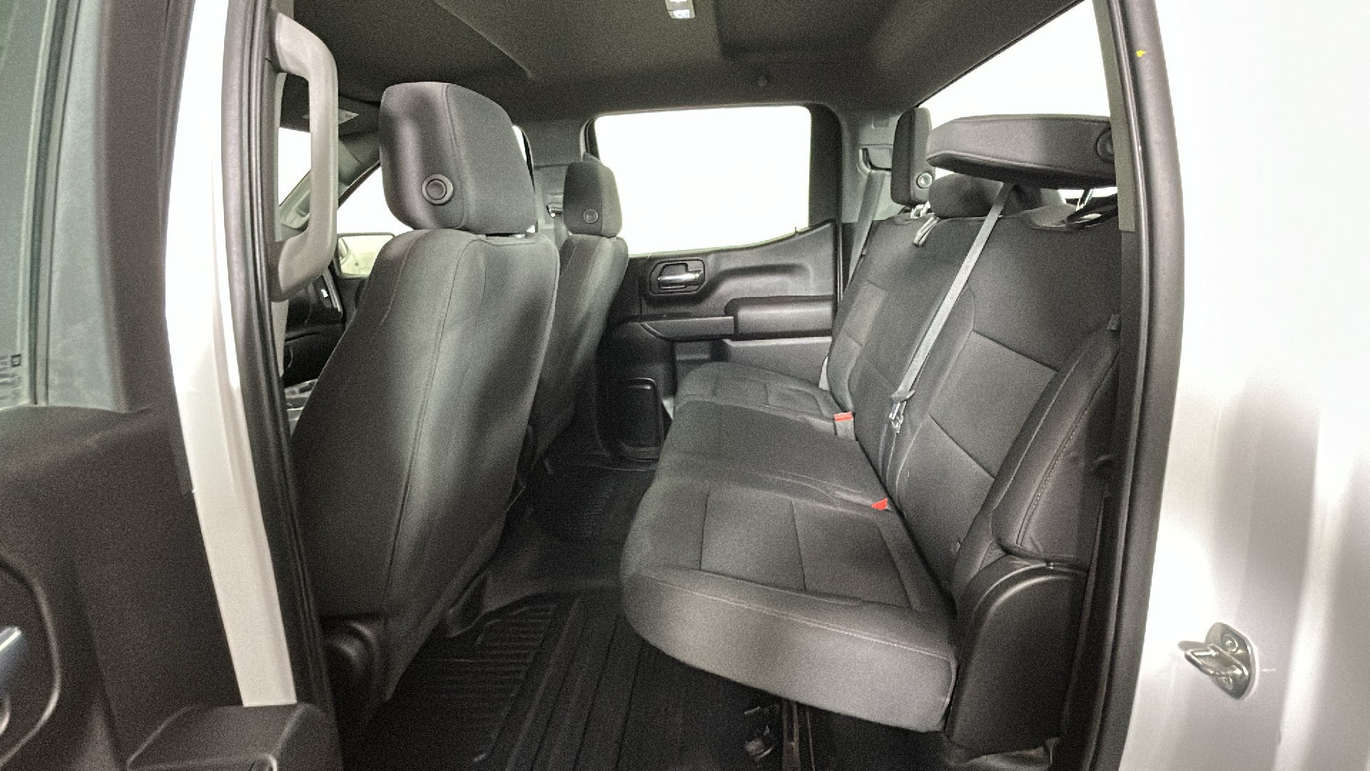 Used 2022 Chevrolet Silverado 1500 W/T w/ Trailering Package AWD/4WD image 32