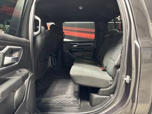 Used 2022 RAM 1500 Big Horn AWD/4WD image 14