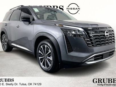 New 2026 Nissan Pathfinder Platinum w/ Cargo Package