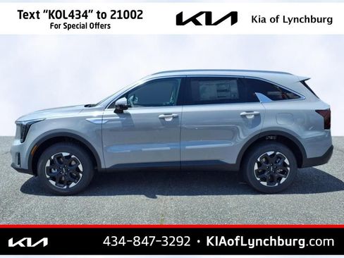 New 2025 Kia Sorento S image 7
