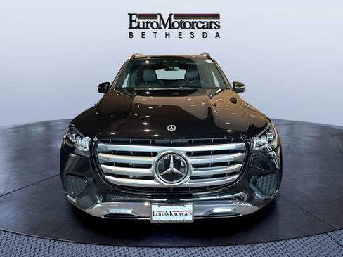 Used 2025 Mercedes-Benz GLS 450 4MATIC image 6