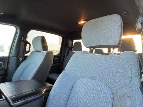 Used 2024 RAM 1500 Big Horn AWD/4WD image 16