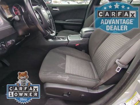 Used 2023 Dodge Charger SXT image 12
