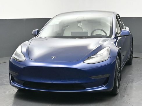 Used 2023 Tesla Model 3 Standard Range image 6