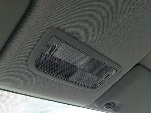 Used 2010 Honda Fit Sport image 23