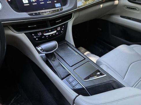 Used 2016 Cadillac CT6 Luxury AWD/4WD image 24