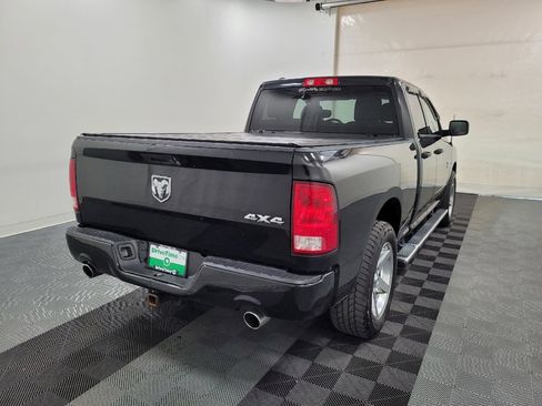 Used 2017 RAM 1500 Express w/ Express Value Package AWD/4WD image 9