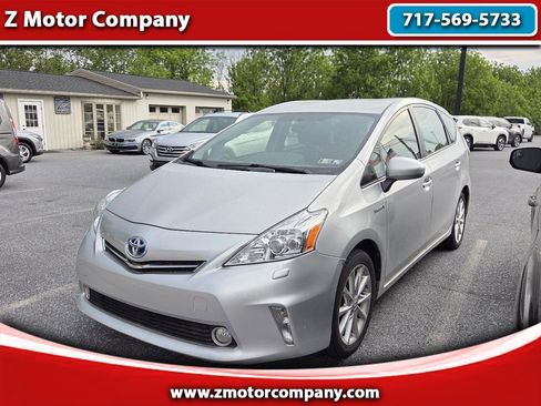 Used 2014 Toyota Prius V Five FWD image 1