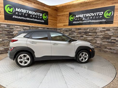 Used 2023 Hyundai Kona SEL AWD/4WD image 11