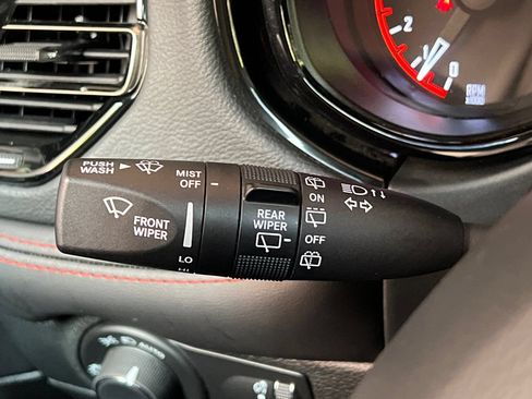 Used 2025 Dodge Durango R/T AWD/4WD image 30