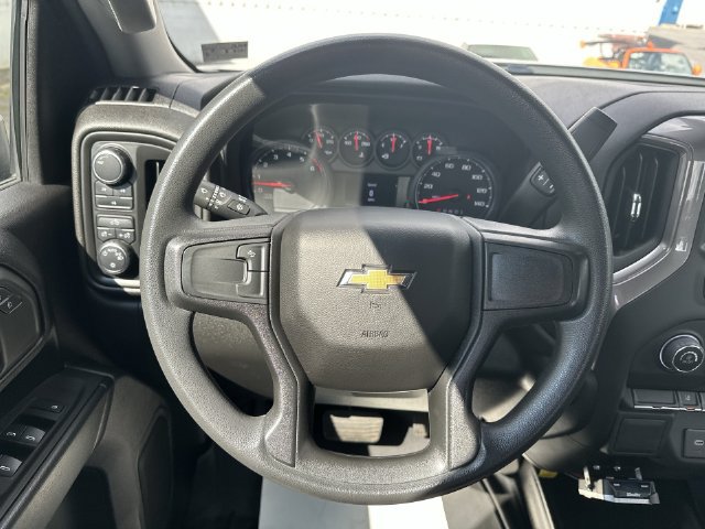 Used 2024 Chevrolet Silverado 3500 W/T AWD/4WD image 14