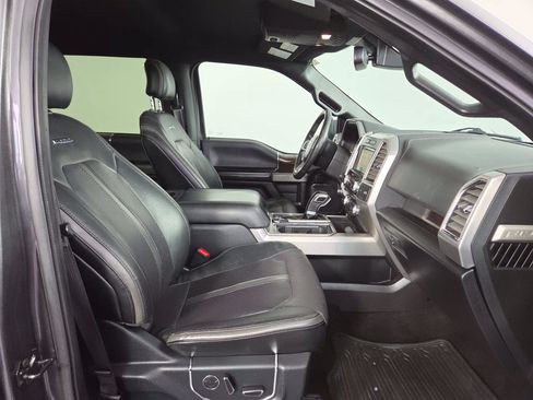 Used 2016 Ford F150 Platinum w/ Equipment Group 701A Luxury AWD/4WD image 35