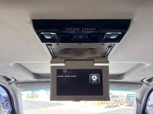 Used 2015 Chevrolet Tahoe LTZ image 19