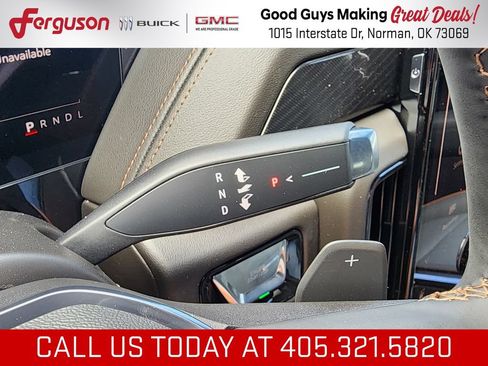 New 2026 GMC Yukon XL AT4 w/ AT4 Premium Plus Package AWD/4WD image 23